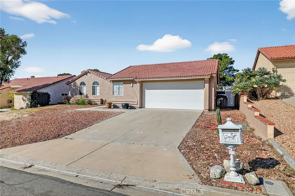 89eca8b80d20fd613fde5c5d977a503a-uncropped_scaled_within_1536_1152